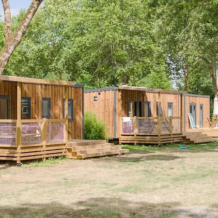 Du Chene - Proche De Nantes Camping