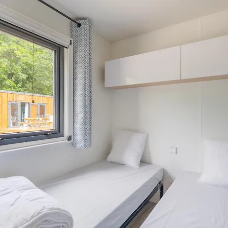 Camping Du Chene - Proche De Nantes
