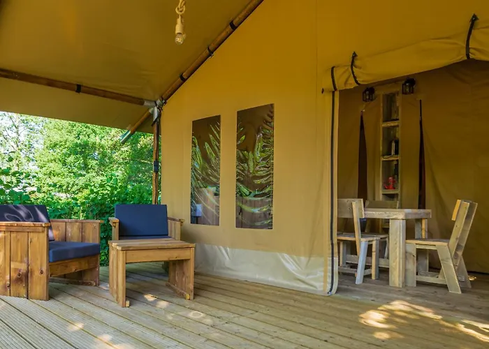 אתר קמפינג Du Chene Saint-Julien-de-Concelles