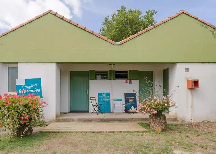 אתר קמפינג Du Chene Saint-Julien-de-Concelles